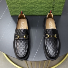 Gucci Leather Shoes